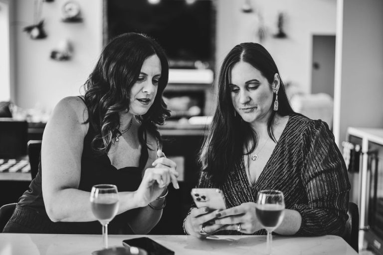 Social G Co workign together to come up with a gameplay